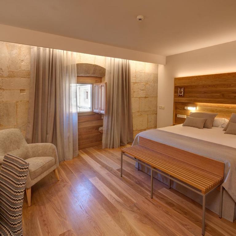 Hotel Real Colegiata San Isidoro - Habitación Doble Superior con aparcamiento gratuito - 10