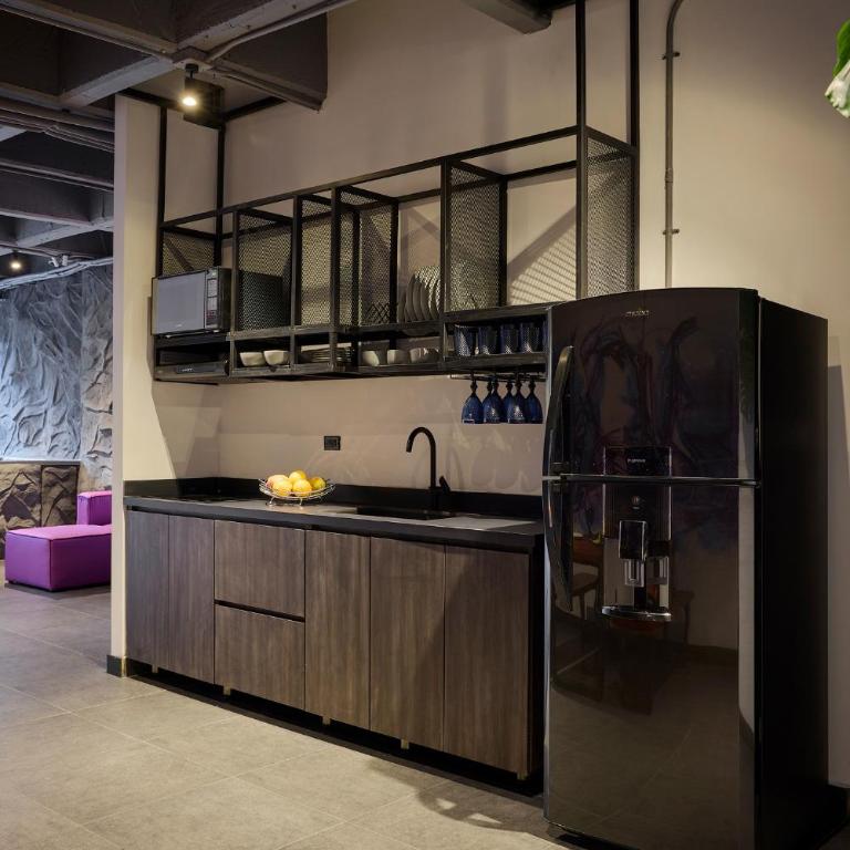 La Rock Club House - Three-Bedroom Deluxe Apartment - 11
