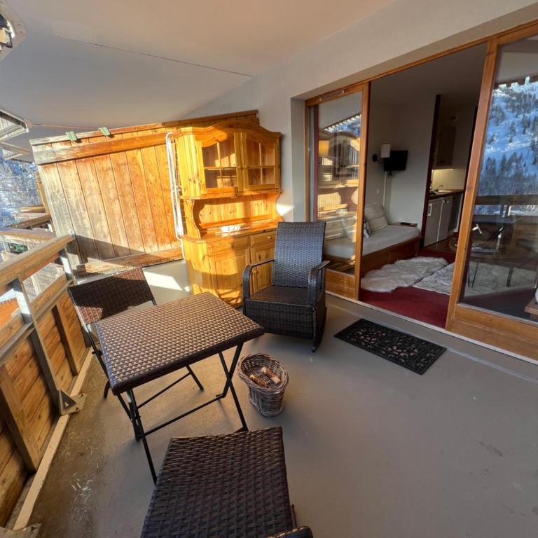 2 pièces pour 5 personnes, tout pédestre, pistes a 3mn, vue exceptionnelle - Apartment mit 2 Schlafzimmern - 3