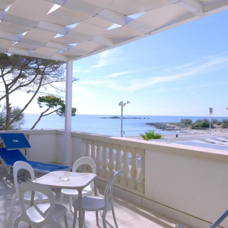 Tabù Hotel - Camera Matrimoniale Superior con Terrazza e Vista Mare - 1