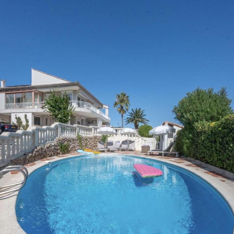 Luxury Villa with Jacuzzi in Les Issambres - Appartement 4 Chambres - 1