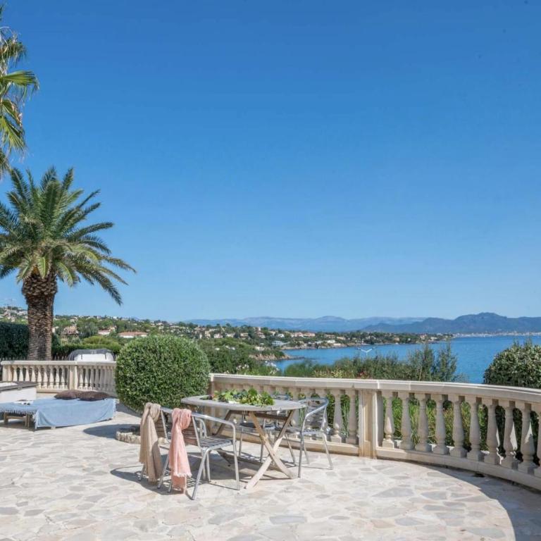 Luxury Villa with Jacuzzi in Les Issambres - Appartement 4 Chambres - 19
