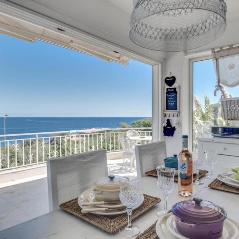 Luxury Villa with Jacuzzi in Les Issambres - Appartement 4 Chambres - 31