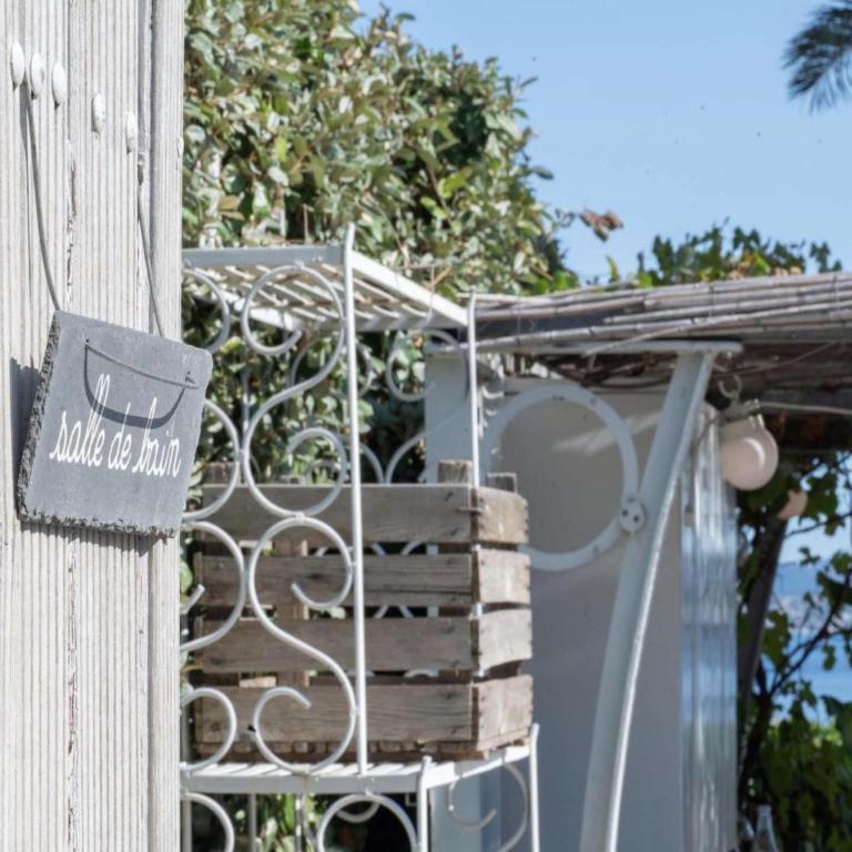 Luxury Villa with Jacuzzi in Les Issambres - Appartement 4 Chambres - 34