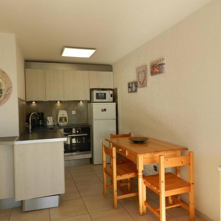 Appartement 2 Pièces, Climatisé, Parking, 4 Couchages - FR-1-251-927 - Appartement - 6