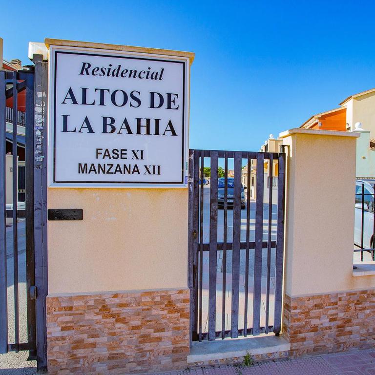 Altos Bahia Magic - Three-Bedroom House - 30