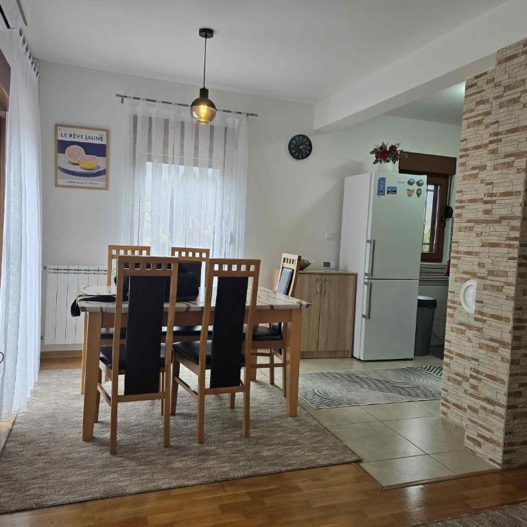 Villa Usivak for green quiet holiday near Sarajevo# TravelersAwards 2026 - Vila - 38