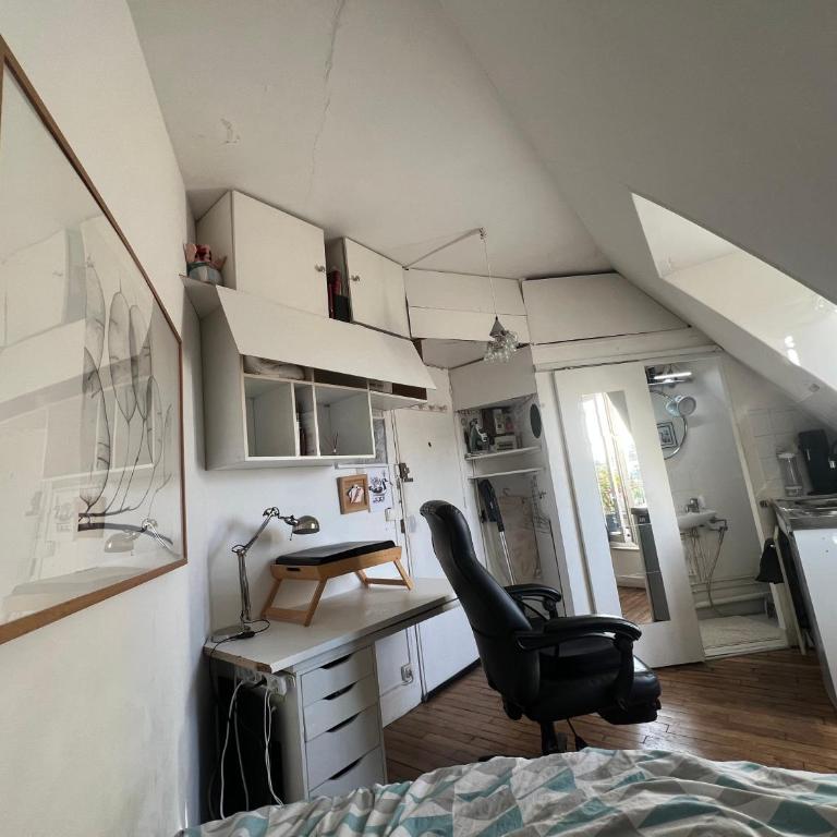 Petite Attique - avec vue sur la tour Eiffel - Appartement 1 Chambre - 5