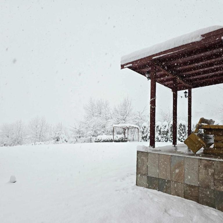 Villa Usivak for green quiet holiday near Sarajevo# TravelersAwards 2026 - Vila - 50