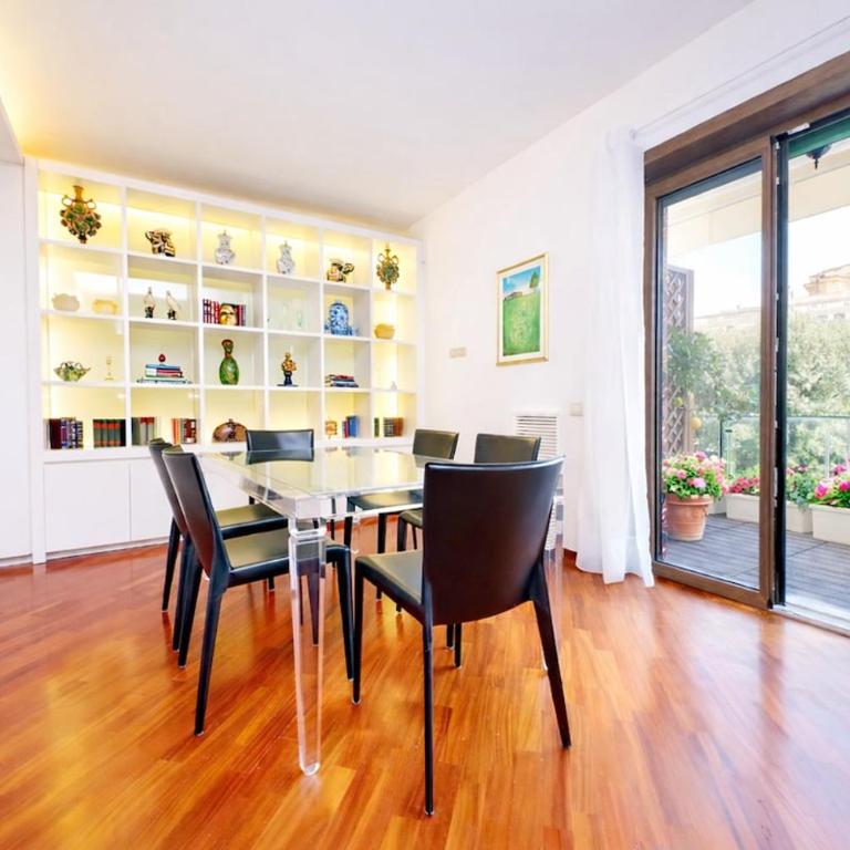 POOL-Balcony-JACUZZi-AirCond-Wifi-Luxury Apartment - Deluxe Apartment mit 1 Schlafzimmer - 8
