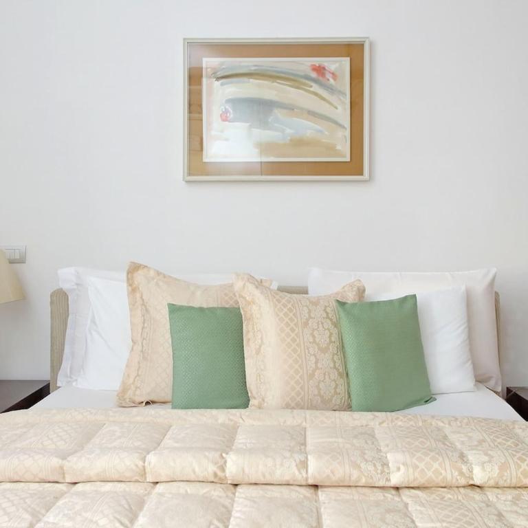 POOL-Balcony-JACUZZi-AirCond-Wifi-Luxury Apartment - Deluxe Apartment mit 1 Schlafzimmer - 26