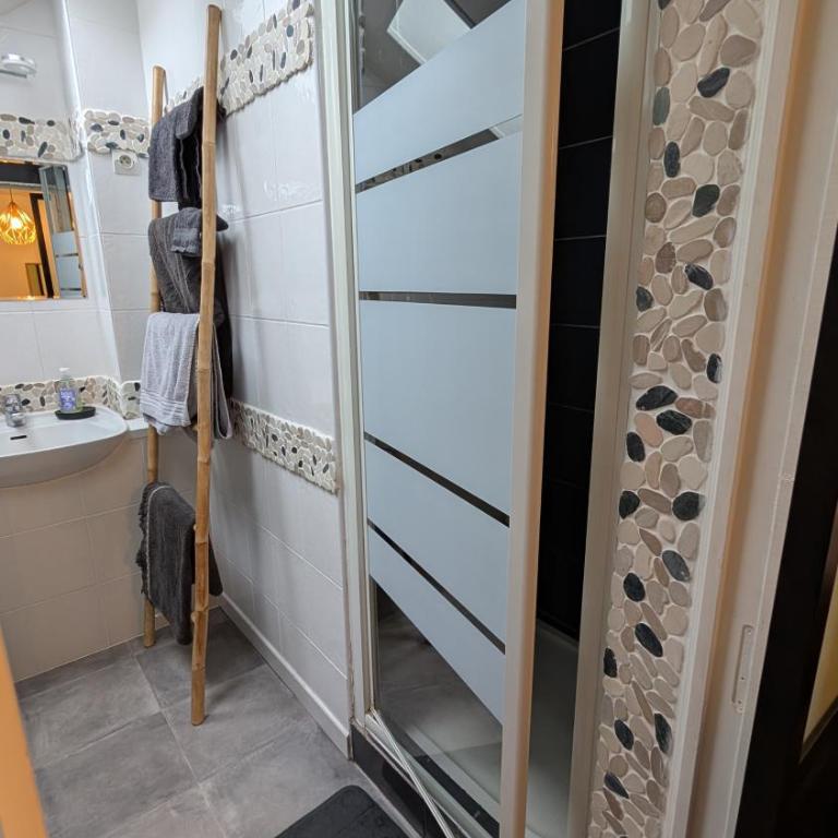 Chez LouChris - Appartement 1 Chambre - 11
