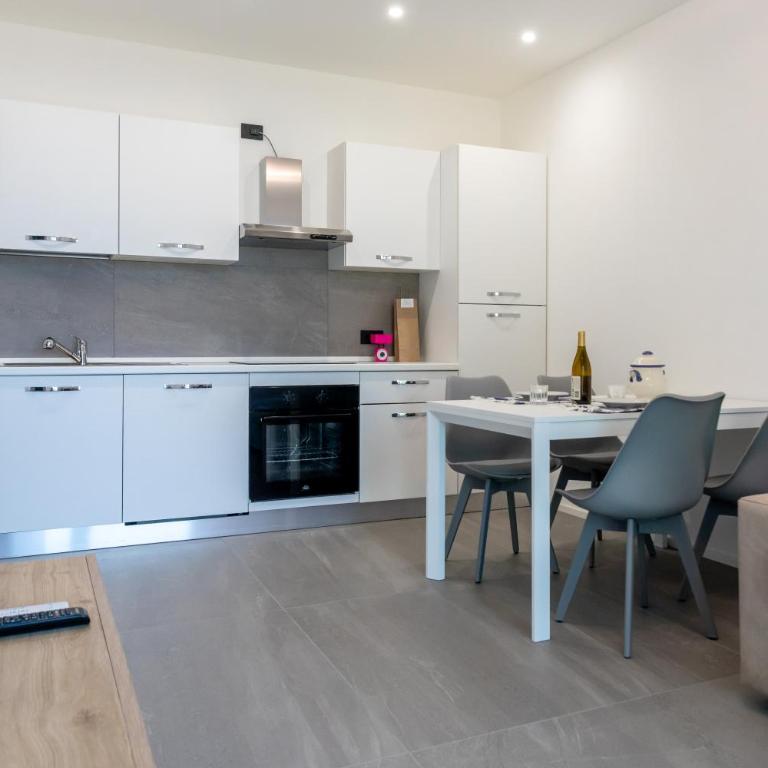 SYMPHONY HOUSE by Design Studio - Appartamento con 1 Camera da Letto - 2