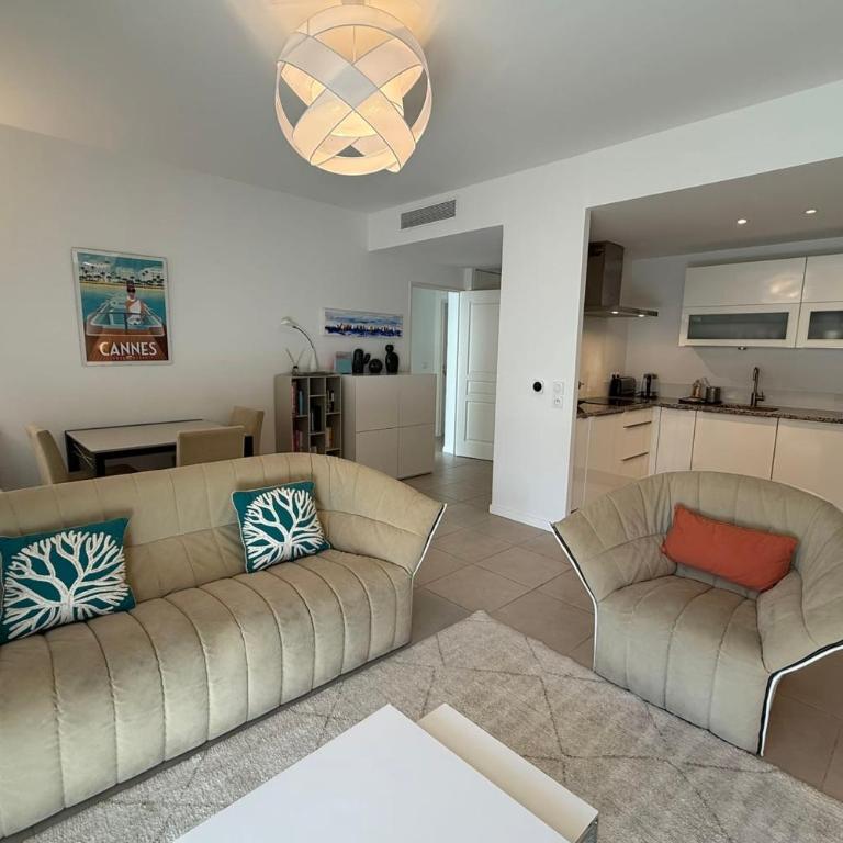 Superb apartment for 4 Sea view & terrace Private parking - Apartment - 12