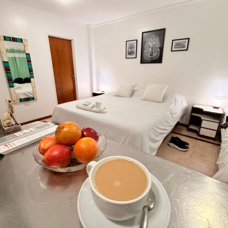 Excelente departamento, a metros del Shopping Paso del Paraná, vista al río Paraná - silencio - ideal para descansar - barrio residencial - Cámaras de seguridad 24hs - unidad Monitoreada - One-Bedroom Apartment - 15
