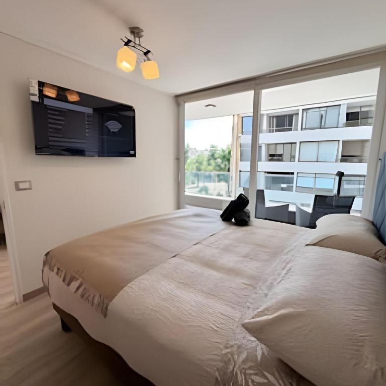 Luminoso 1D 1B en Las Condes con excelente ubicación - One-Bedroom Apartment - 3