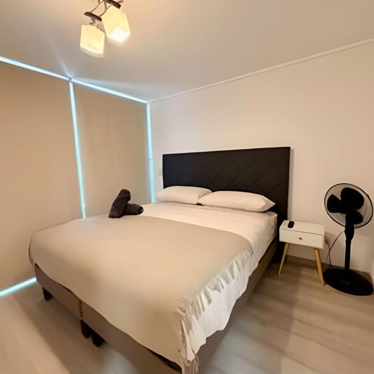 Luminoso 1D 1B en Las Condes con excelente ubicación - One-Bedroom Apartment - 7