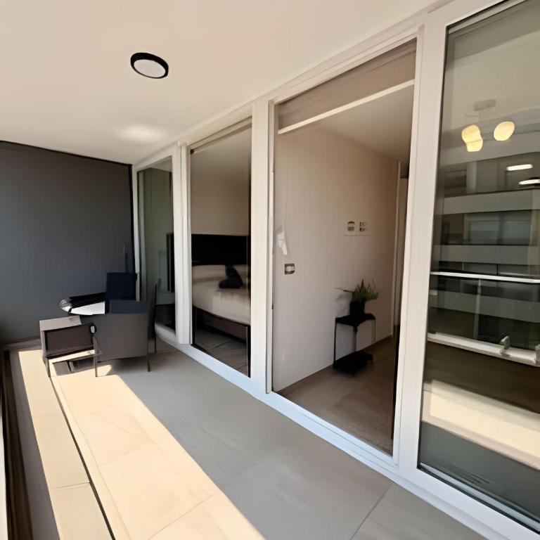 Luminoso 1D 1B en Las Condes con excelente ubicación - One-Bedroom Apartment - 9
