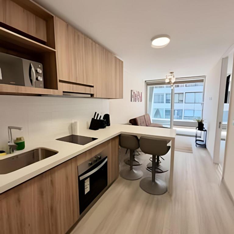 Luminoso 1D 1B en Las Condes con excelente ubicación - One-Bedroom Apartment - 22