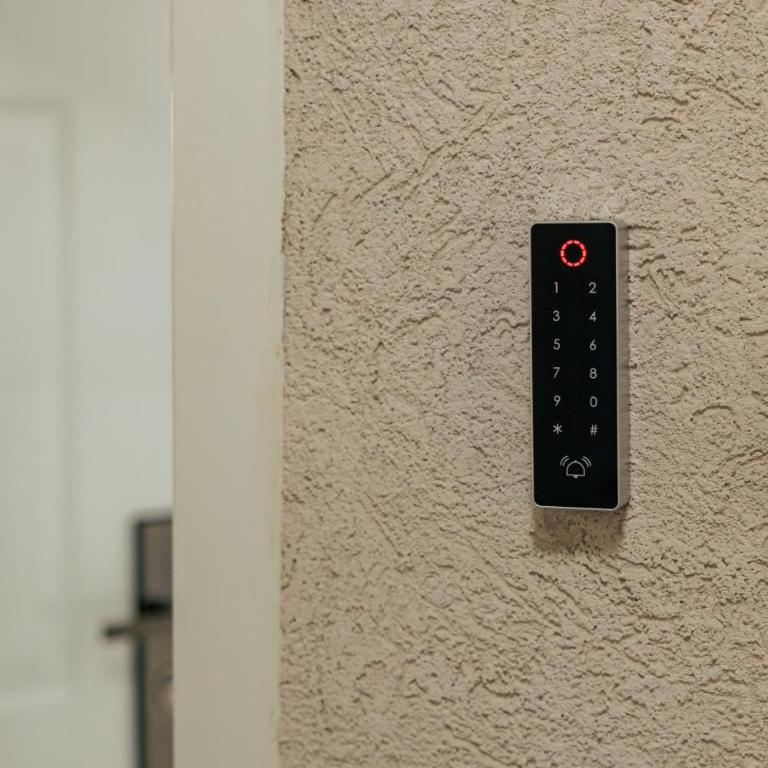 WellNest Niš Self Check-in & Parking I Moderan, miran apartman plus radni kutak - One-Bedroom Apartment - 18