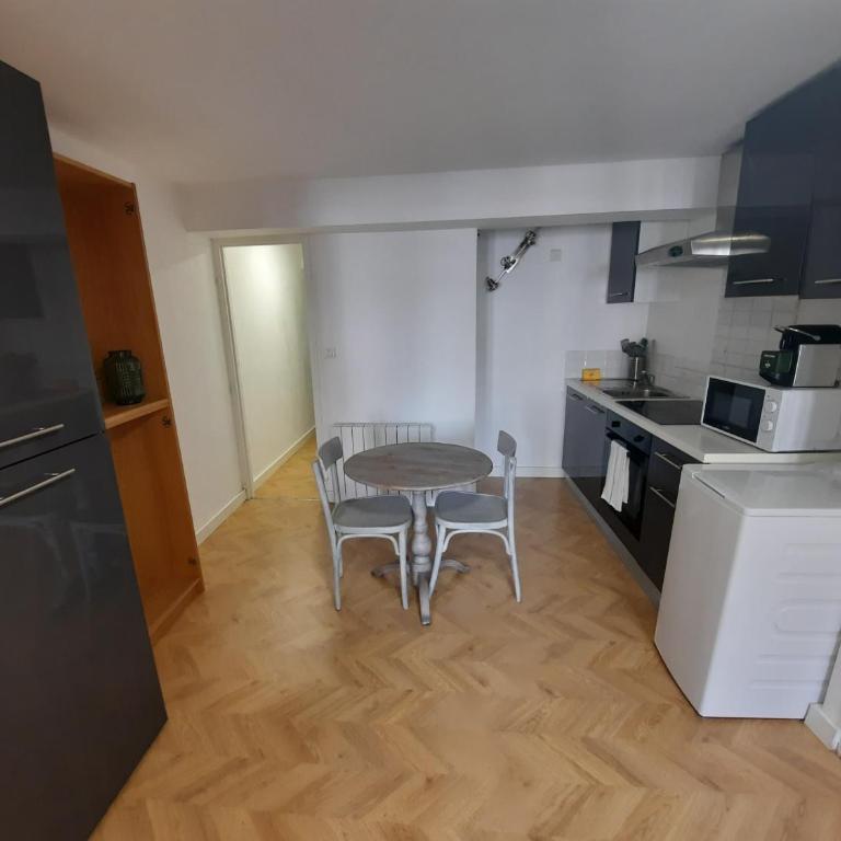 Le Crébillon - 30m2, 2 Prs, 1 Ch, Centre ville - Apartment mit 1 Schlafzimmer - 2
