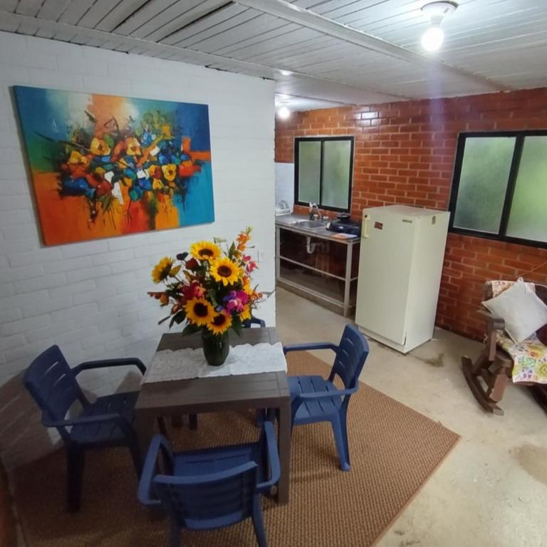 Cabaña Nido de Bromelias en Pance - Casa con 1 dormitorio - 4