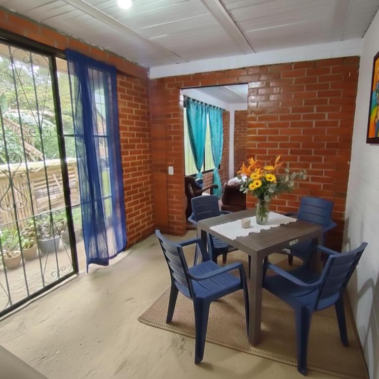Cabaña Nido de Bromelias en Pance - Casa con 1 dormitorio - 3