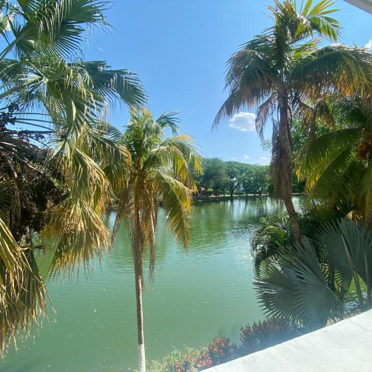 Lagos del Peñon, Exclusivo apartamento vista al lago 200 Mts - Apartment - 5