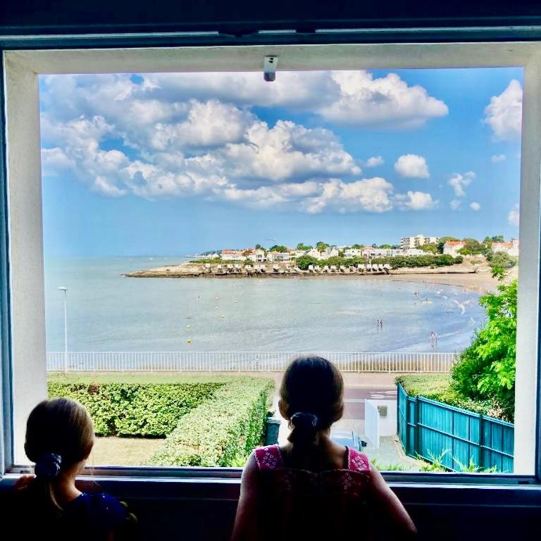 Devant la mer et la plage de ROYAN PONTAILLAC, 4chambres 2 à 8 personnes - Villa - 2