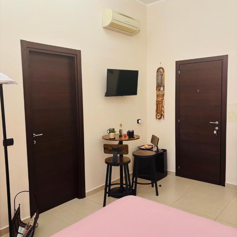Anemori Napoli Centro - Camera Matrimoniale con Bagno Privato - 8
