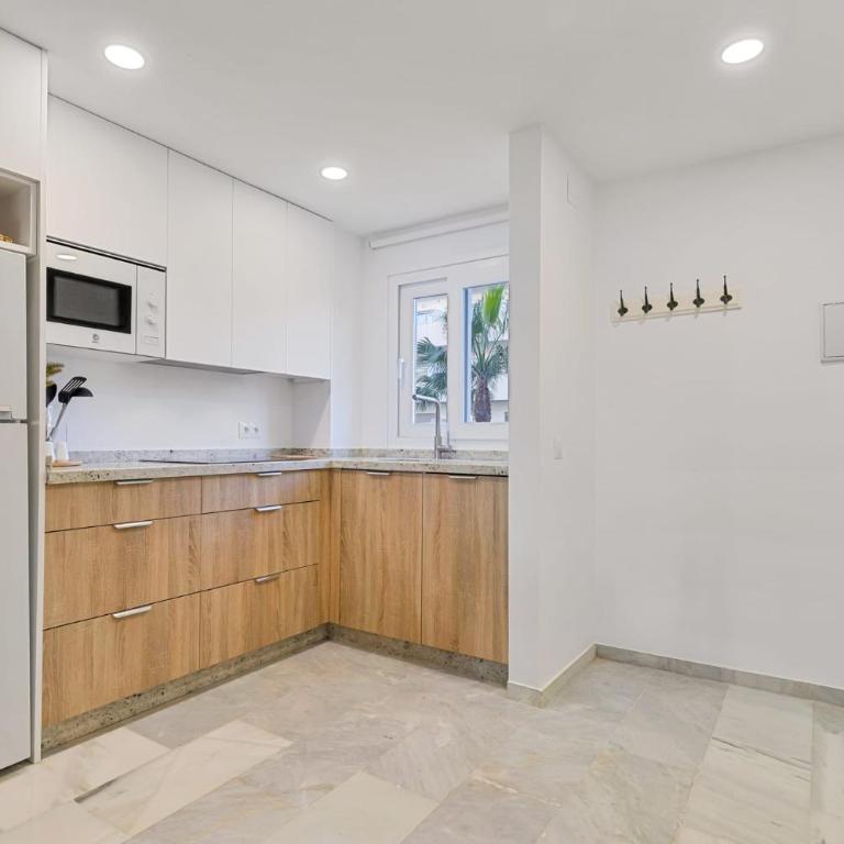 Apartamento en Benálmadena Costa a 100 metros de la playa - Apartamento de 1 dormitorio - 9