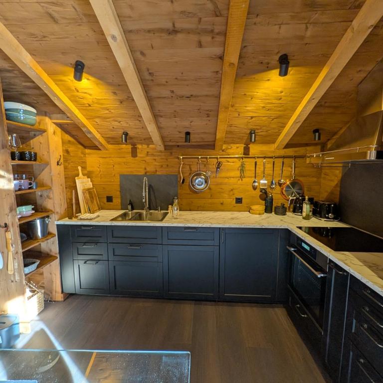 Nevita - Deluxe Apartment mit 3 Schlafzimmern - 21