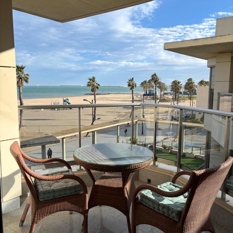 Relaxing Sea View Apartment - Patacona Beach - Two-Bedroom Apartment - 2