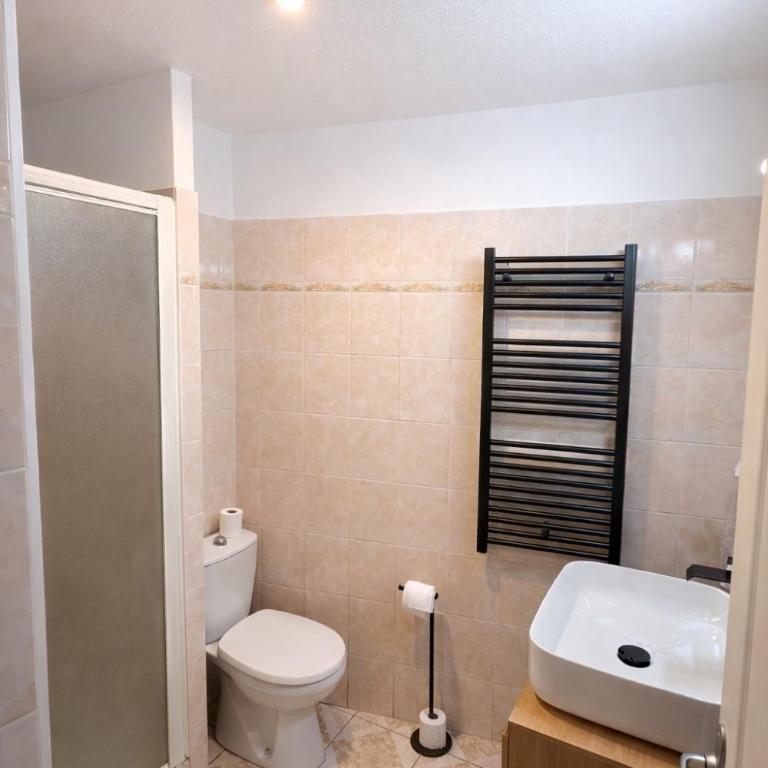 Villa cosy aux portes des sanctuaires de Lourdes - Maison 3 Chambres - 10