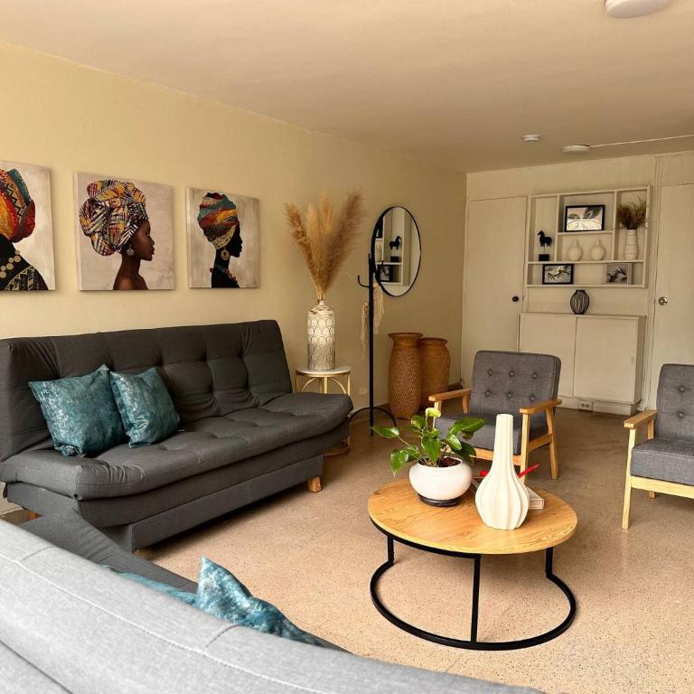 Group stay 21 guests, WiFi 900 Mb - Vacation Home - 5