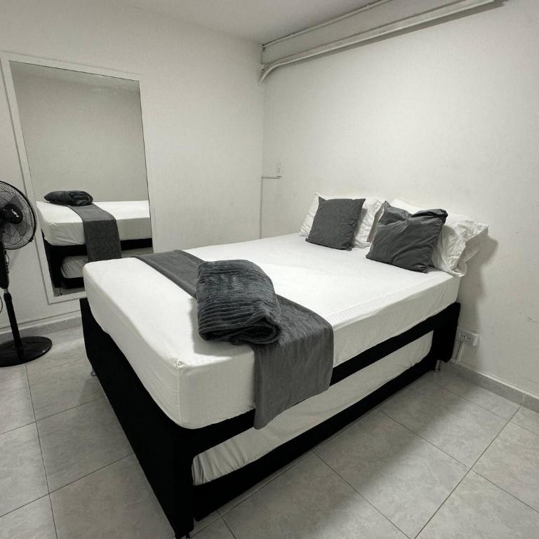 Group stay 21 guests, WiFi 900 Mb - Vacation Home - 50