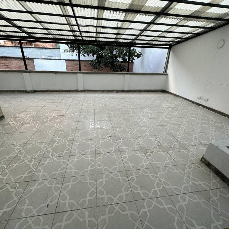 Group stay 21 guests, WiFi 900 Mb - Vacation Home - 76