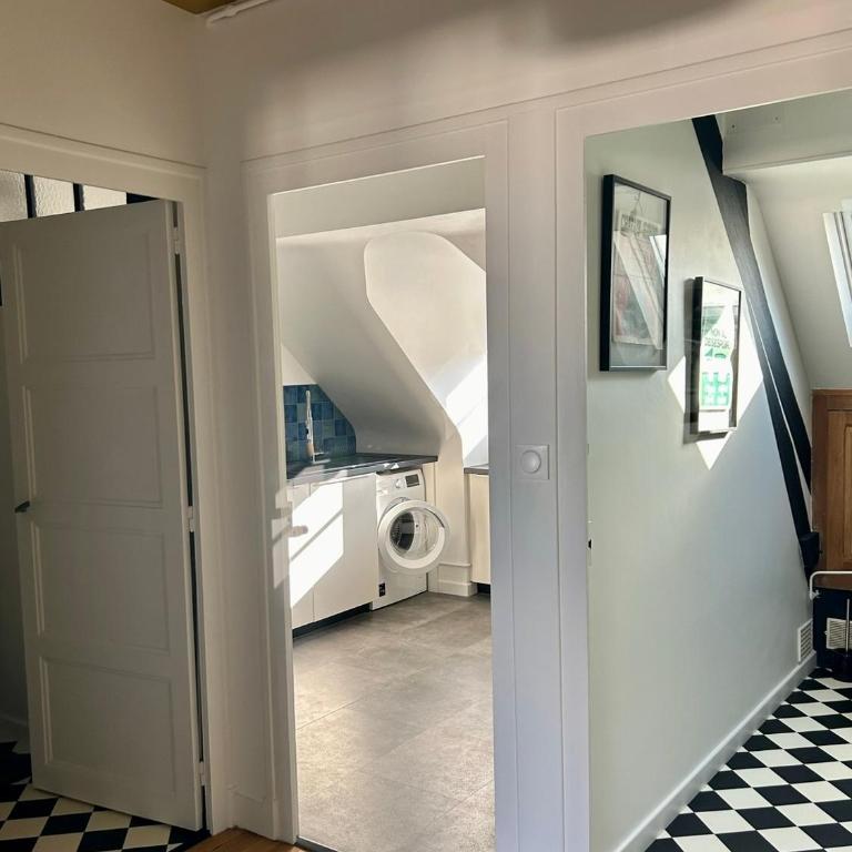 Appartement vue sur Loire - Apartamento de 1 dormitorio - 2