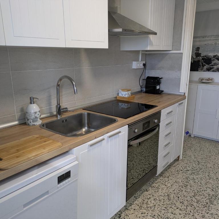 Apartamento Familiar con piscina y Garaje Playa de Gandía con vistas al mar - Apartamento de 3 dormitorios - 7