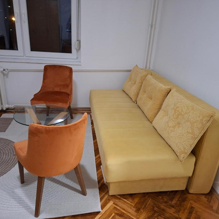Cozy apartment you like in Novi Sad - One-Bedroom Apartment - 1