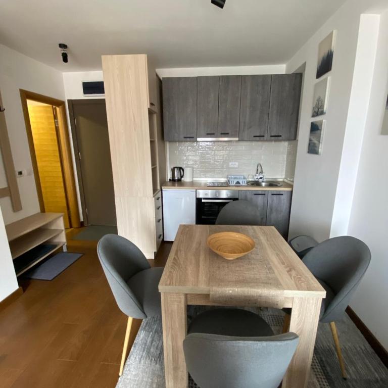 Apartments A83 & C32 - Kraljevi Čardaci - Kopaonik - One-Bedroom Apartment - 4