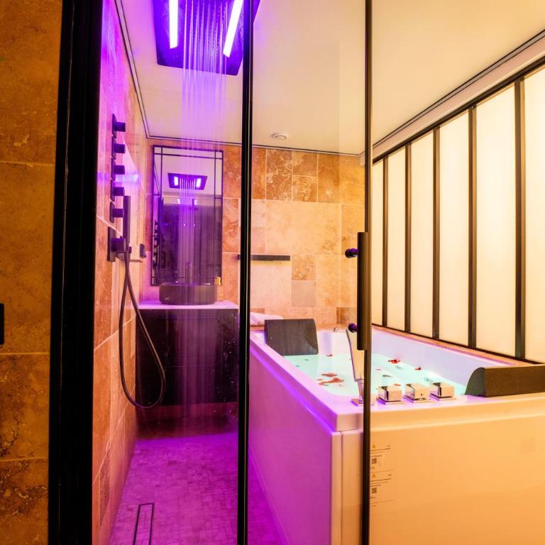 Cristalys Loveroom & Spa - Apartamento de 1 dormitorio con bañera de hidromasaje - 10