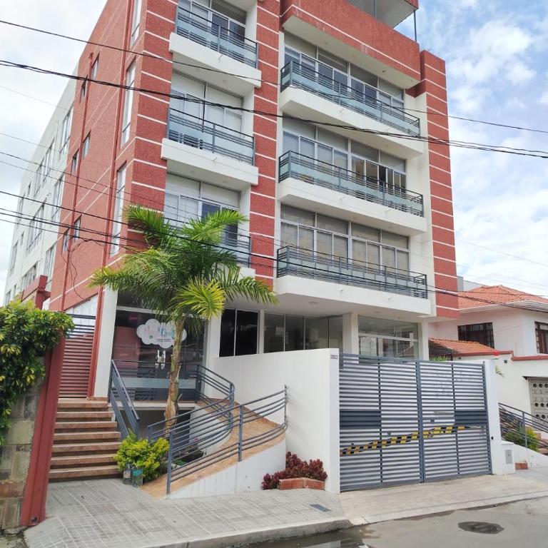 Edificio J-A - Three-Bedroom Apartment - 3