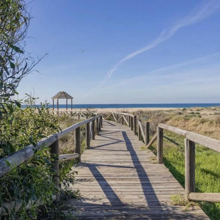 Beachfront apartment - Two-Bedroom Apartment - 42