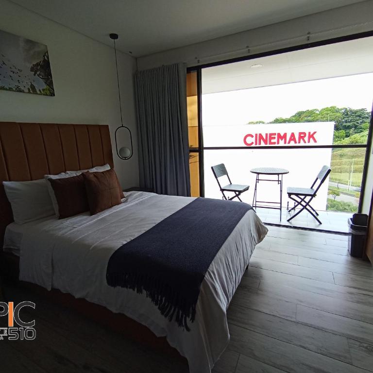 Epic Suite 510 Deluxe Airport - One-Bedroom Family Apartment - 10