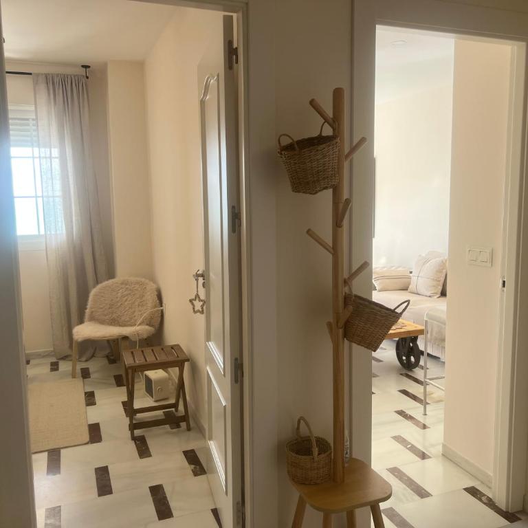 Apartamento LH Beach frente al mar - One-Bedroom Apartment with Balcony and Sea View - 31