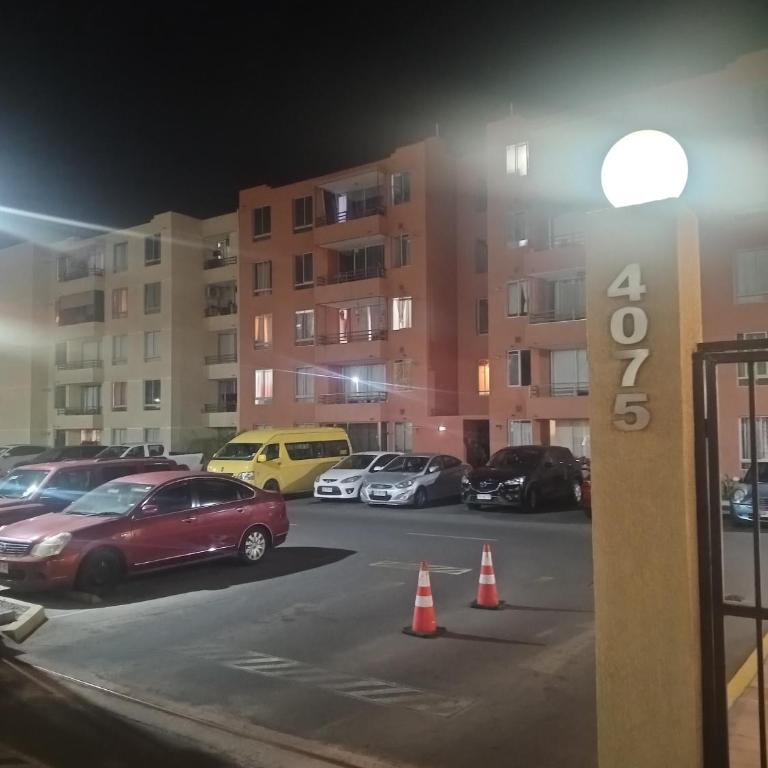 Doña Margarita - Three-Bedroom Apartment with View - 2