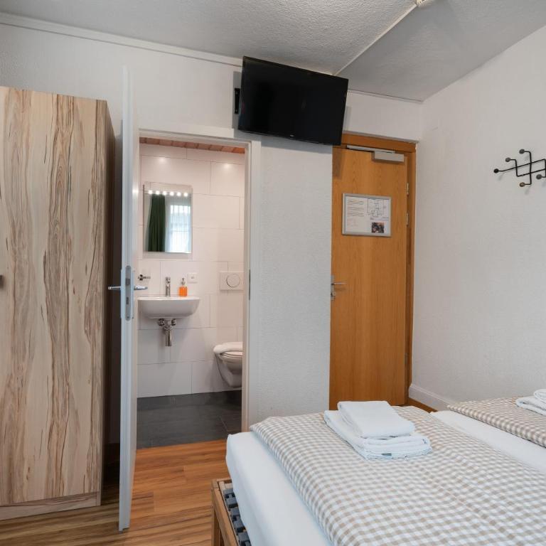 Interlaken Apartments - Camera Matrimoniale Budget - 3