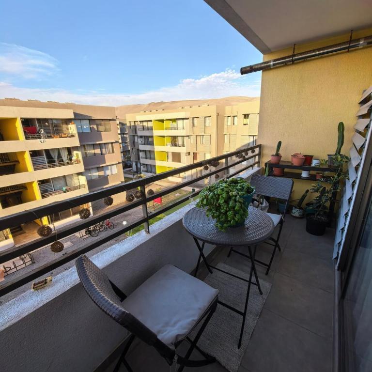 Departamento en condominio con piscina - Two-Bedroom Apartment - 22