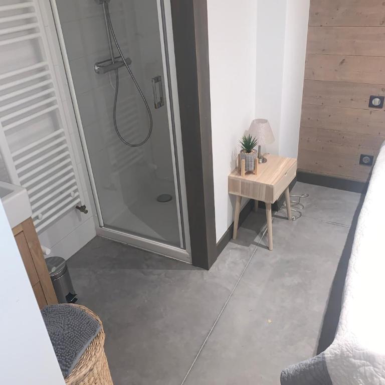 Chalet Les 3 marmottes, 12 personnes, jacuzzi - Chalet - 18